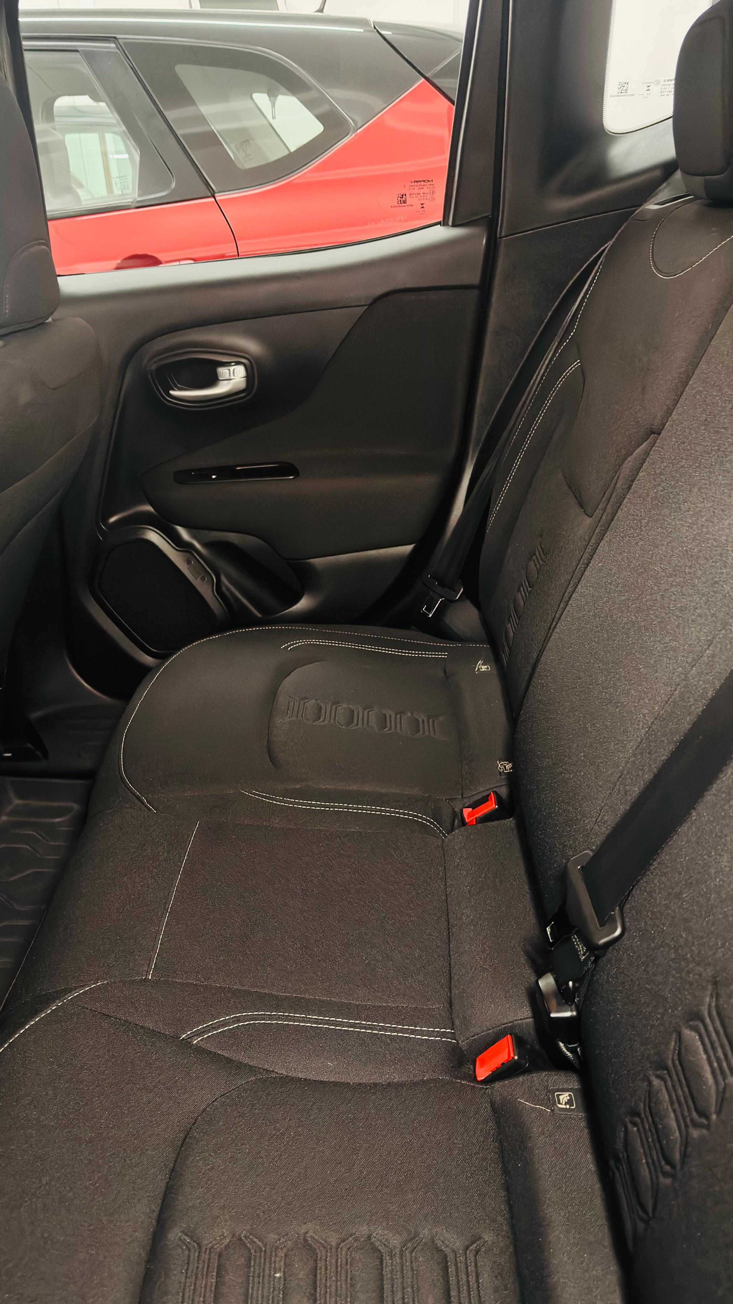 Jeep Renegade T270 Sport — фото 7